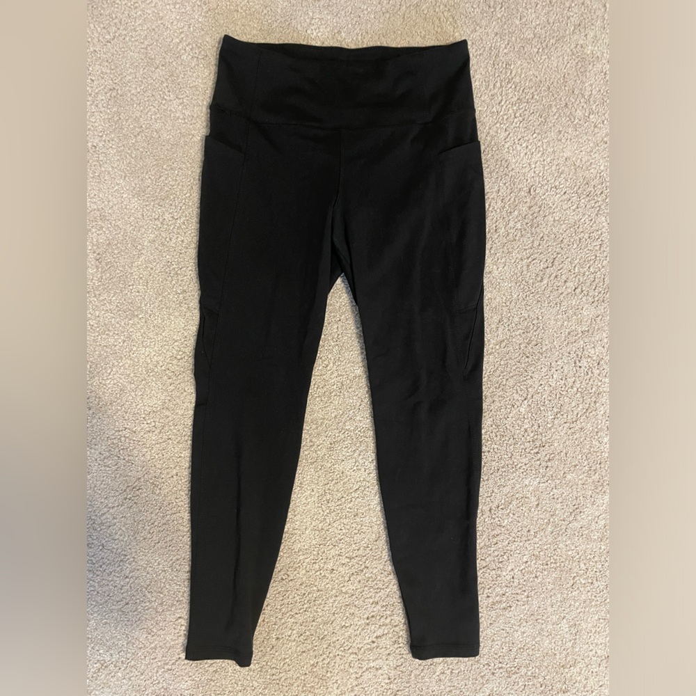 Athletic leggings